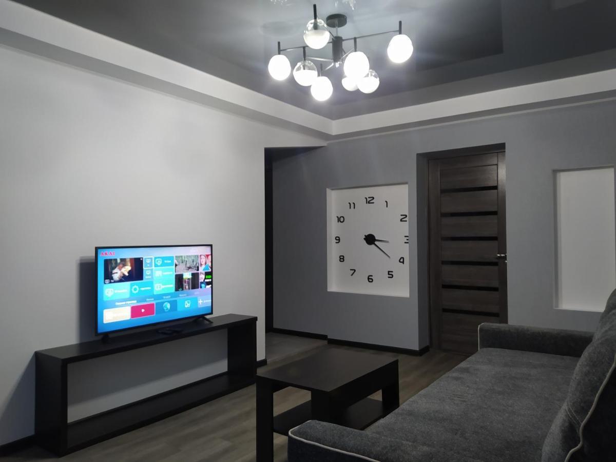 2Rooms Apartment - 181 Gogol Street Zaporizhia 外观 照片